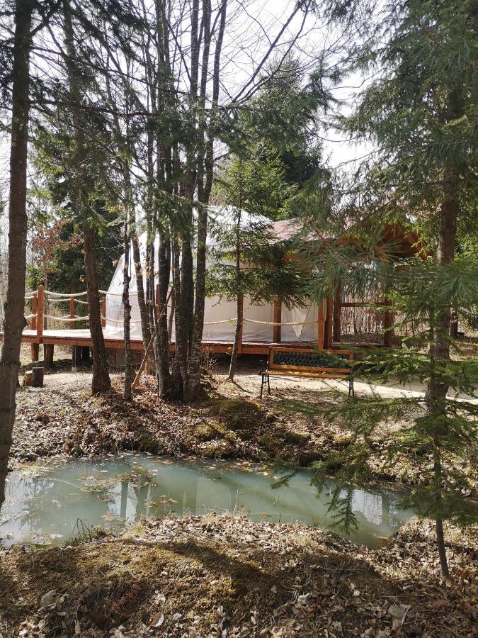 Medve Dome - Luxury Camping In The Middle Of Nature Hotel Влаица Екстериор снимка