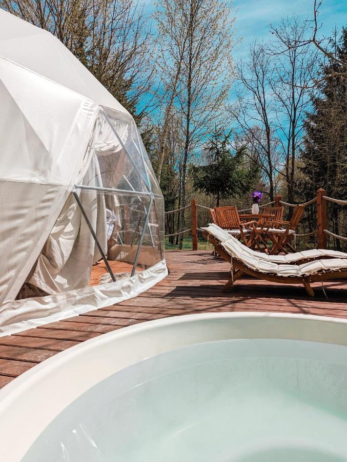 Medve Dome - Luxury Camping In The Middle Of Nature Hotel Влаица Екстериор снимка
